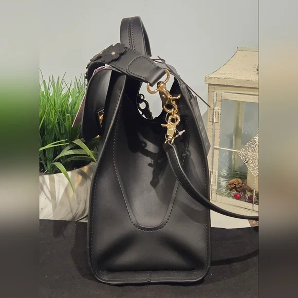 Zac Posen Eartha Iconic Black Handbag